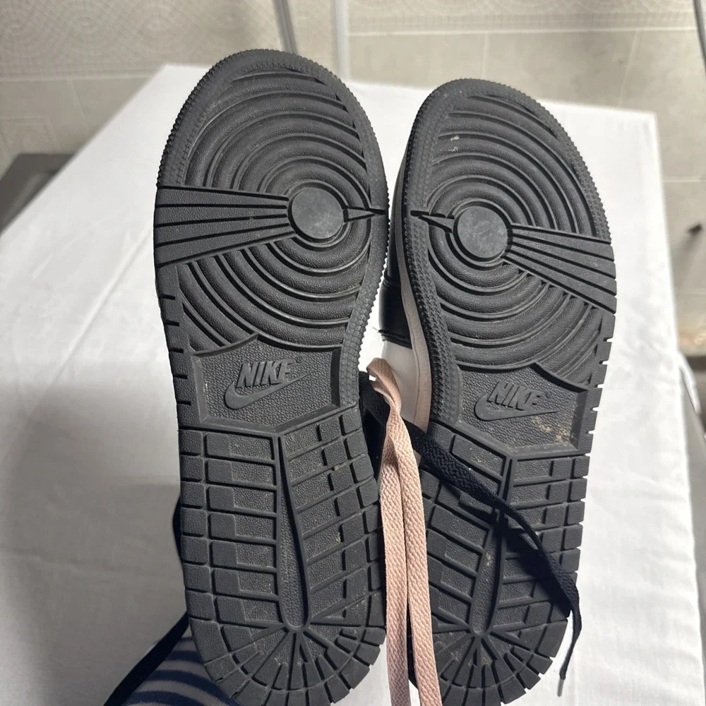 Size 10 - Jordan Mid SE Zen Master DM1200-001